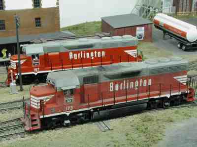 CB&Q 173 weatherd and CB&Q 187 new