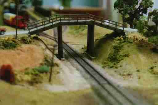 street bridge from Nico