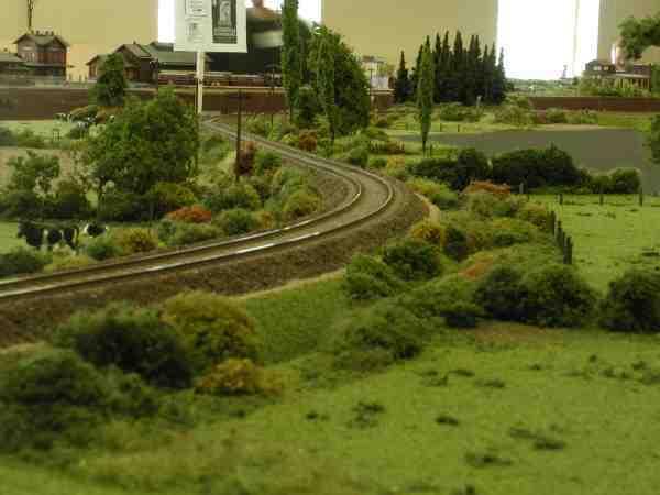 weit geschwungene Strecke