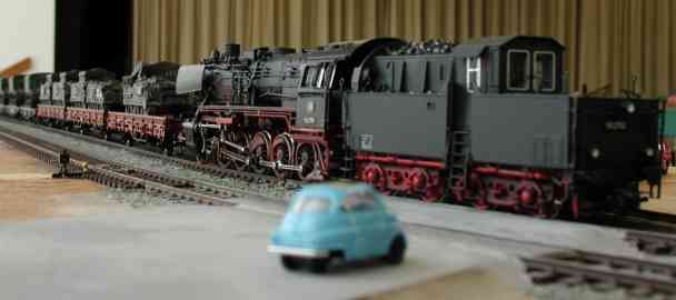 Milit&auml;rzug in Sendenhorst